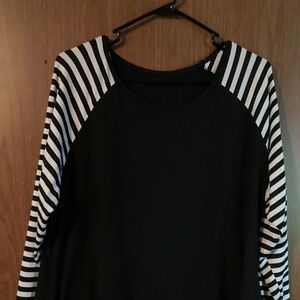 SHEIN Baseball Shirt Black and White Plus 3X